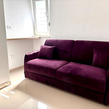 נאום Villa Millene חדר תמונה