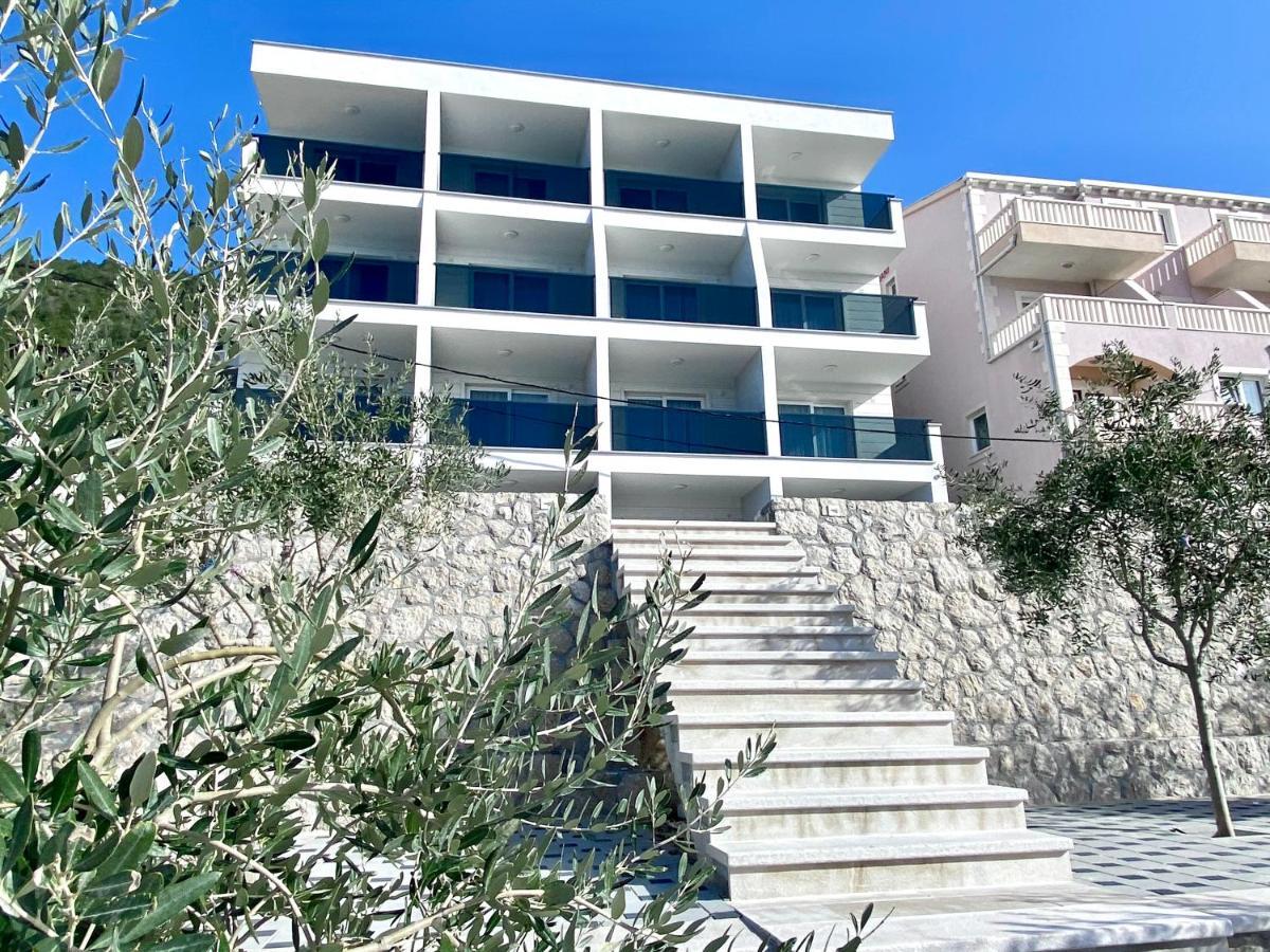 נאום Villa Millene מראה חיצוני תמונה