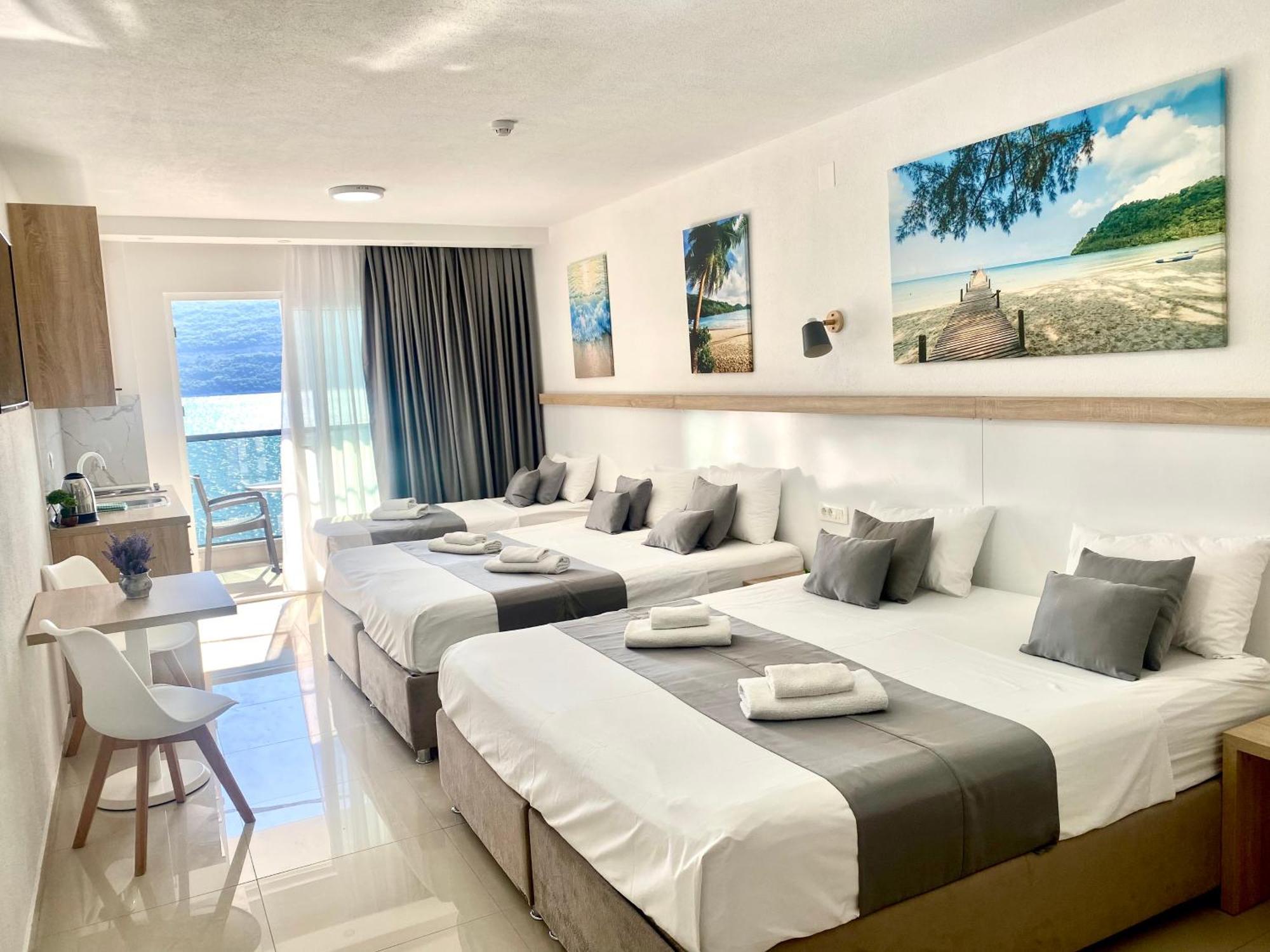 נאום Villa Millene חדר תמונה